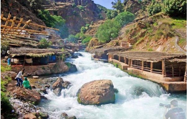 رحلة إلى منابع أم الربيع.. جمال الطبيعة الجبلية الأخاذة